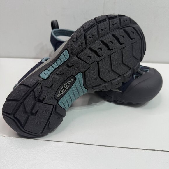 Keen Womens Size 8 US Gray & Blue Waterproof Outdoor Sandals - Picture 7 of 8